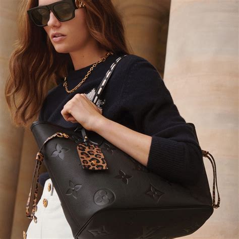 louis vuitton wild at heart on the go|louis vuitton leopard.